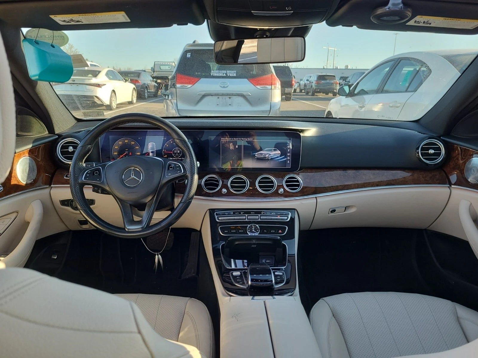Mercedes-Benz E 300 AMG* PACK* ДИСТРОНИК* ДИГИТАЛНО* ТАБЛО* BURMESTER* - изображение 7