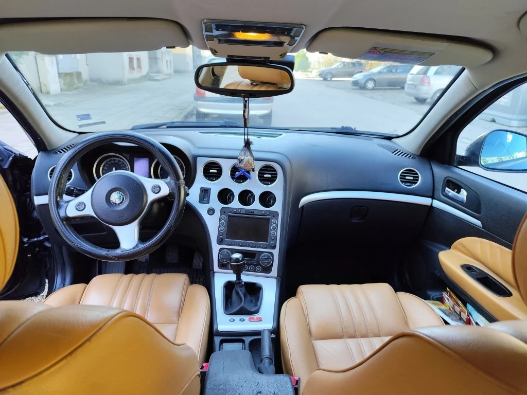 Alfa Romeo 159 1.9 JTDm 150 к.с. - изображение 7