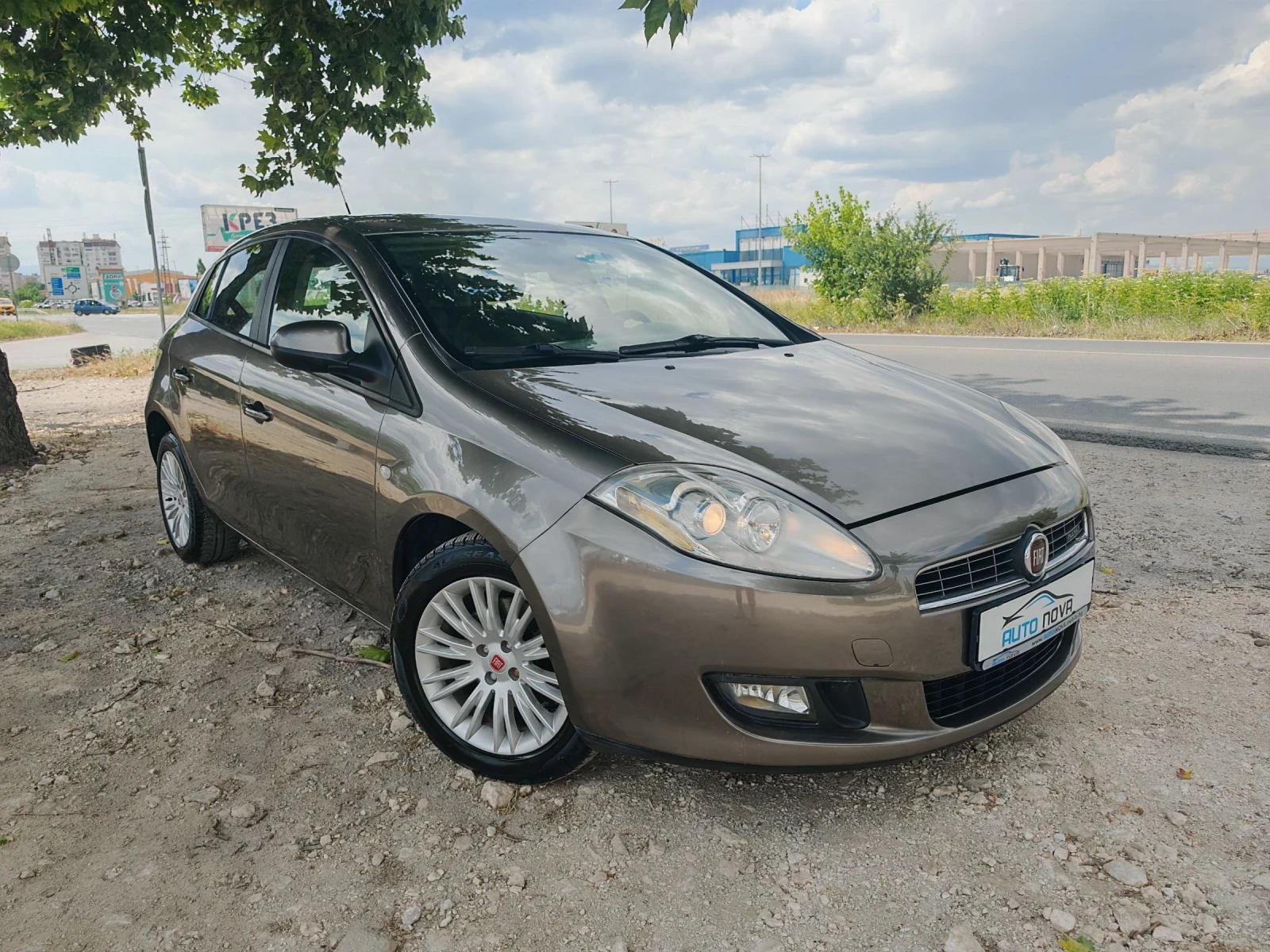 Fiat Bravo 1.9 ДИЗЕЛ 120 К.С 8 V ВЕЧЕН МОТОР! УНИКАТ | Mobile.bg — изображение 1