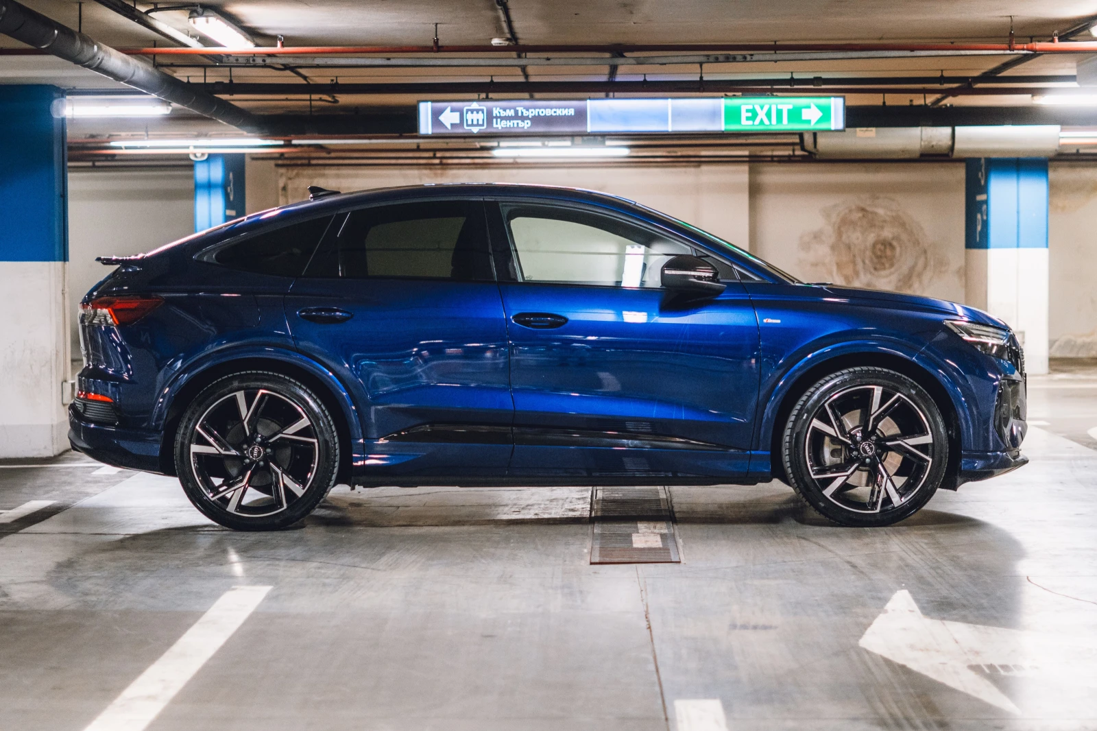 Audi Q4  E-TRON SPORTBACK 50 S-LINE - изображение 6