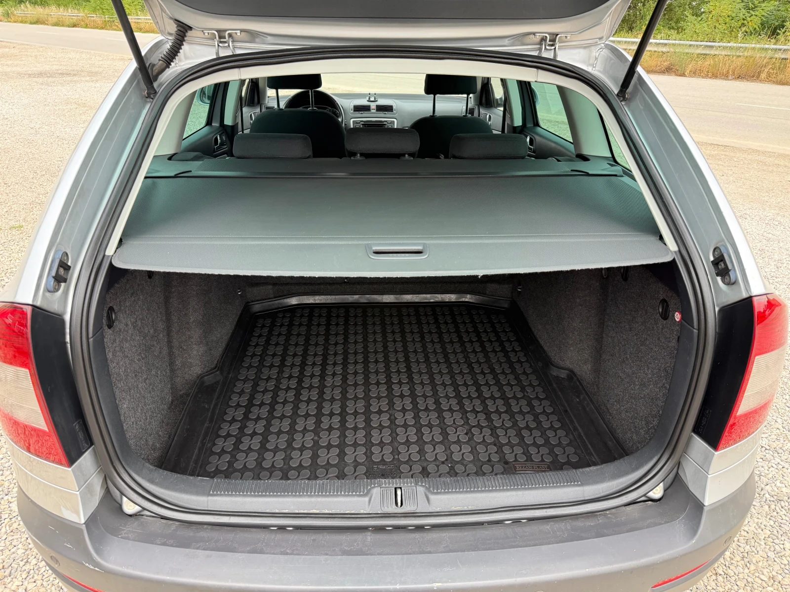 Skoda Octavia 2.0 TDI SCOUT - изображение 9