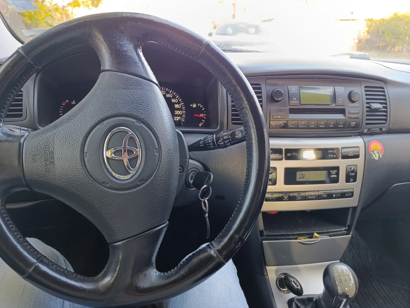 Toyota Corolla  - изображение 5