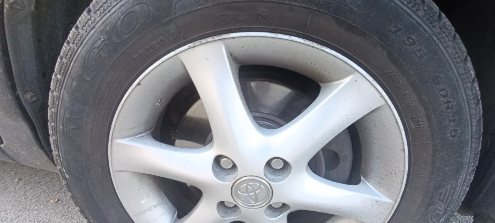 Toyota Corolla  - изображение 4