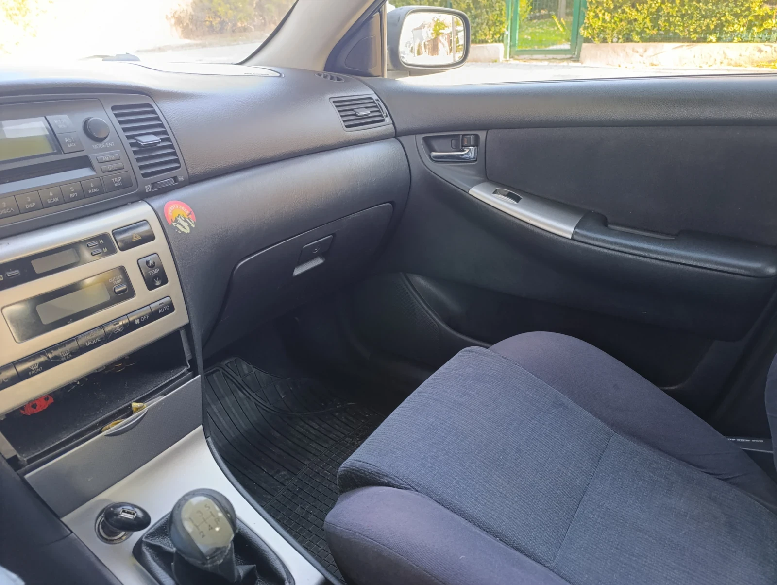 Toyota Corolla  - изображение 7