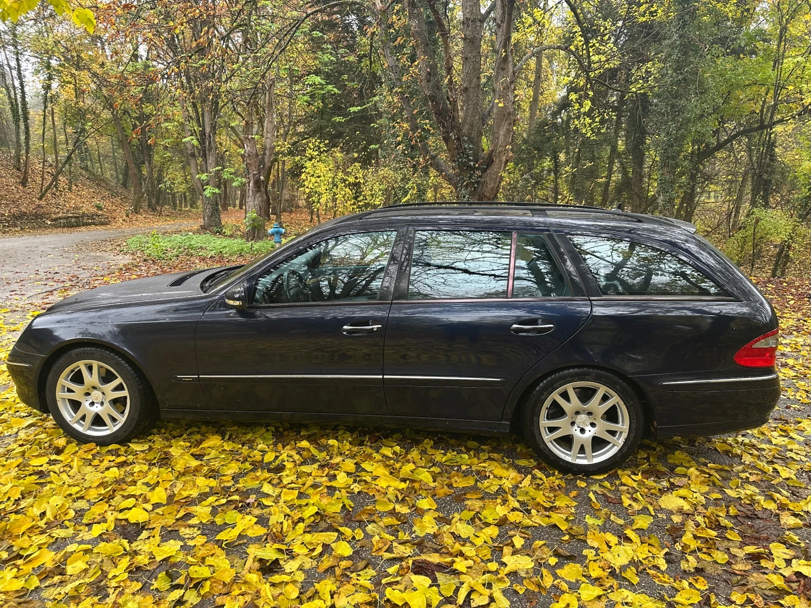 Mercedes-Benz E 320 CDI Avantgarde - изображение 5