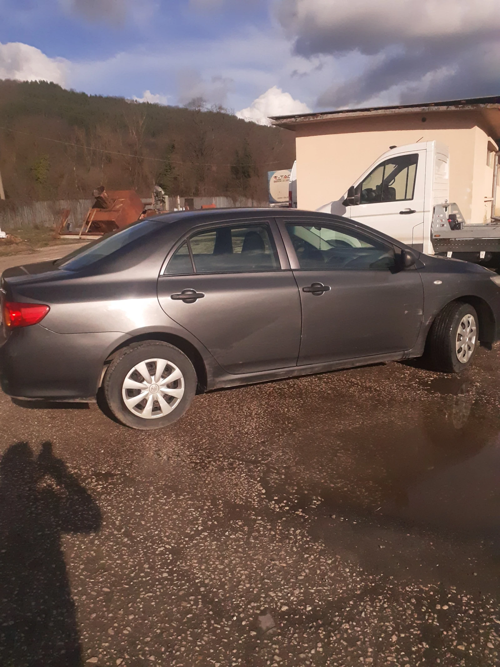 Toyota Corolla 1.4   | Mobile.bg � ����������� 10