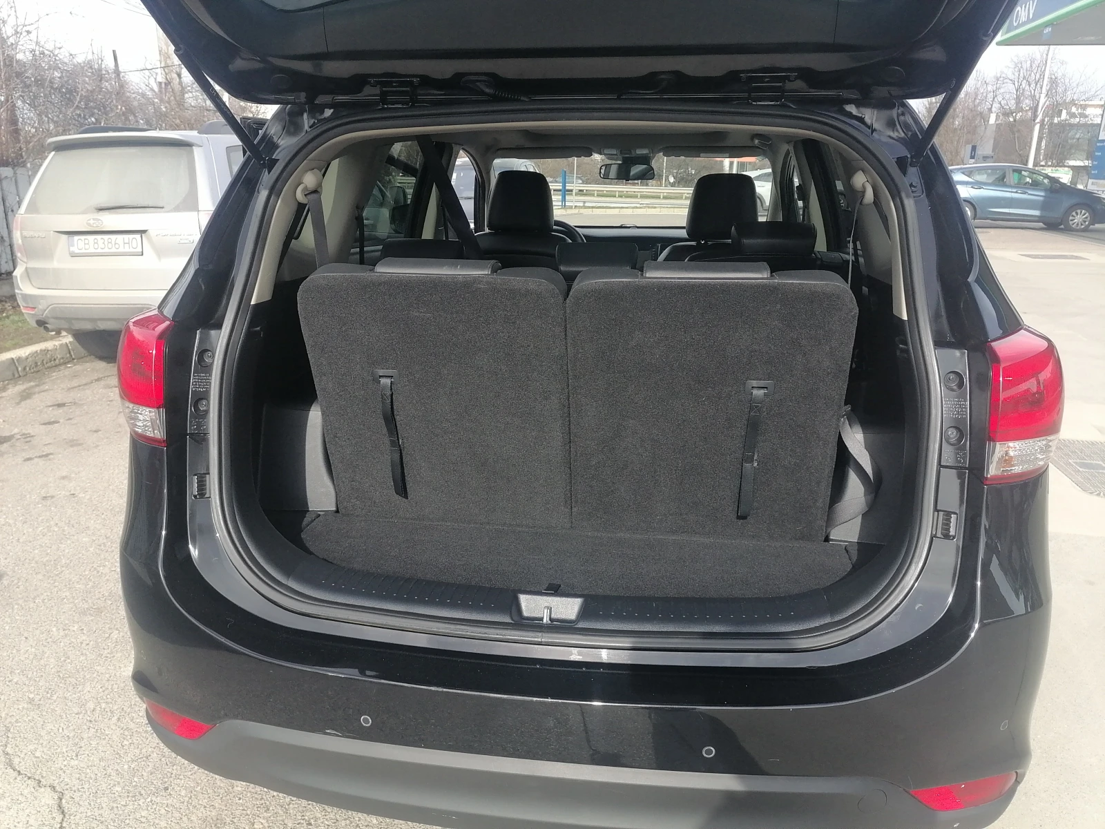 Kia Carens 1.6i Full - изображение 9