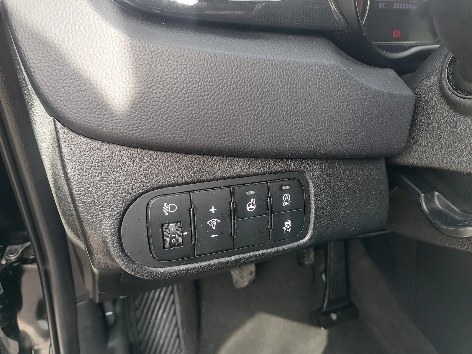 Kia Carens 1.6i Full - изображение 8