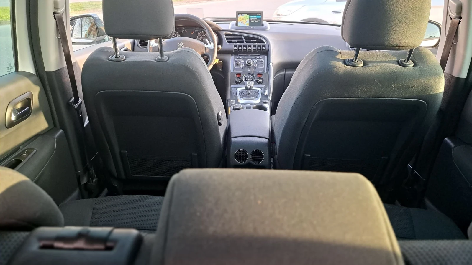 Peugeot 3008 2.0-HYBRID-DIESEL 4Х4, снимка 6 - Автомобили и джипове - 53928246