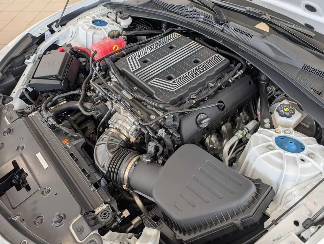 Chevrolet Camaro * ZL1 * 6.2L * CARFAX * BOSE * , снимка 14 - Автомобили и джипове - 53992146