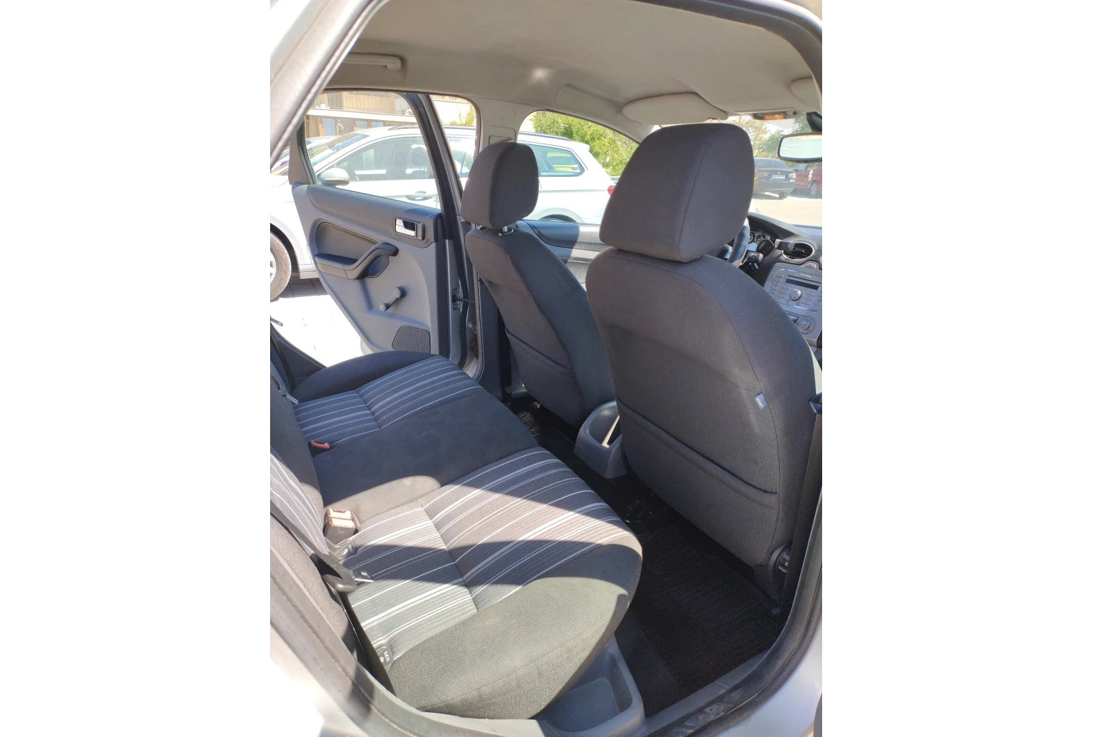 Ford Focus 1.8 TDCI, снимка 8 - Автомобили и джипове - 54125397