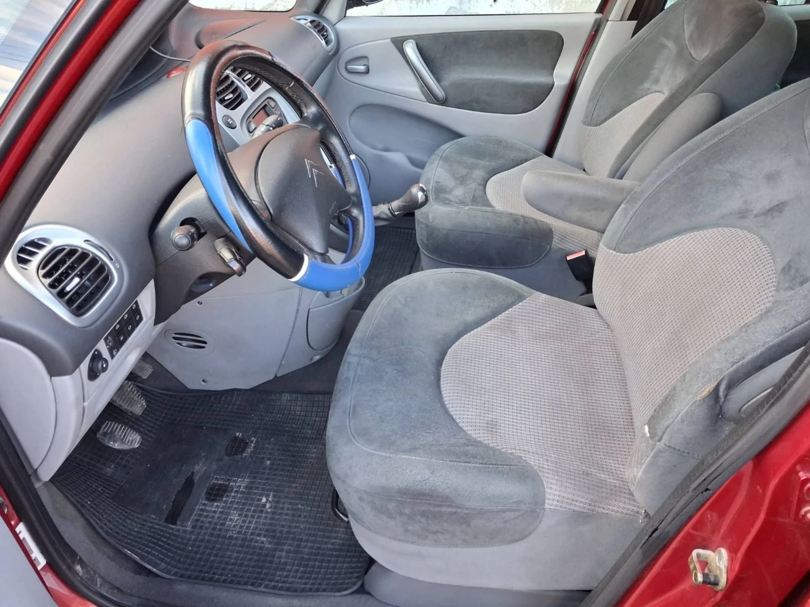 Citroen Xsara picasso 1.6HDI, снимка 10 - Автомобили и джипове - 54171917