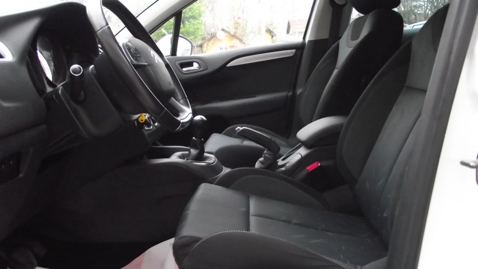 Citroen C4 1.6.d.92.k.c.4.100 km.����. | Mobile.bg � ����������� 13