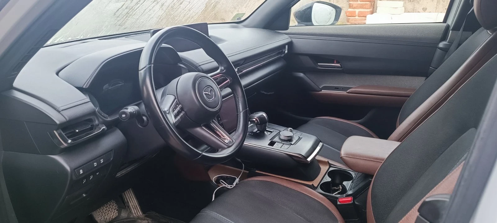 Mazda MX-30 Skyactive, снимка 8 - Автомобили и джипове - 54582968