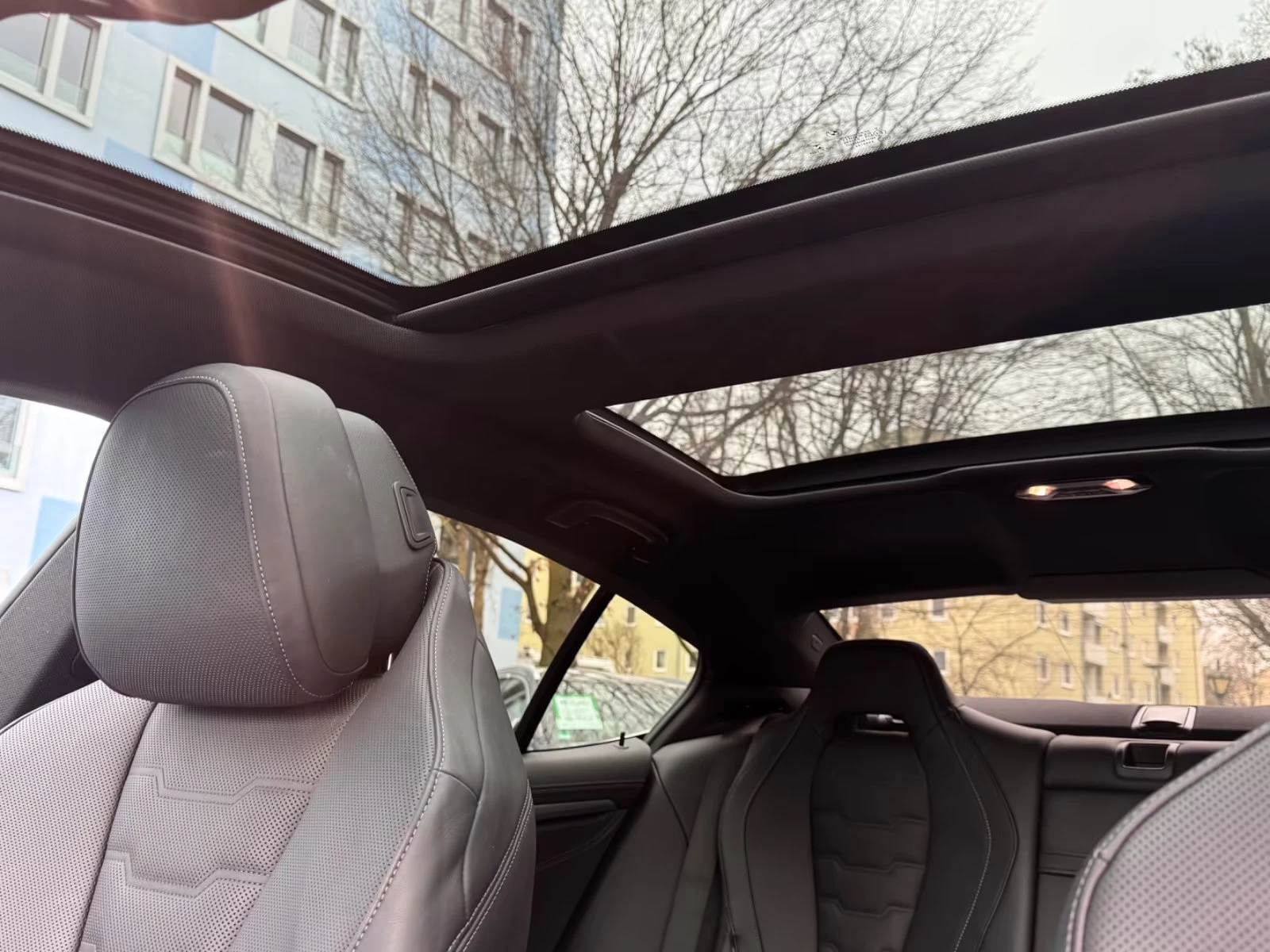 BMW 840 d/xDRIVE/GRANDCOUPE/HUD/PANO/360/LASER/ACC/468z, снимка 11 - Автомобили и джипове - 54823450