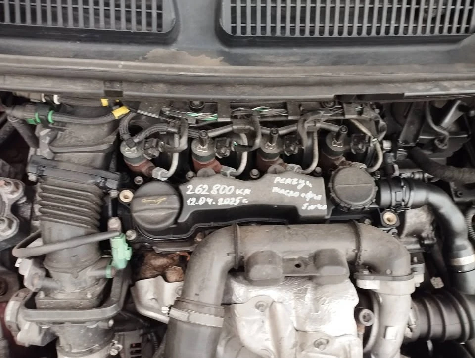 Ford C-max, снимка 11 - Автомобили и джипове - 55412870