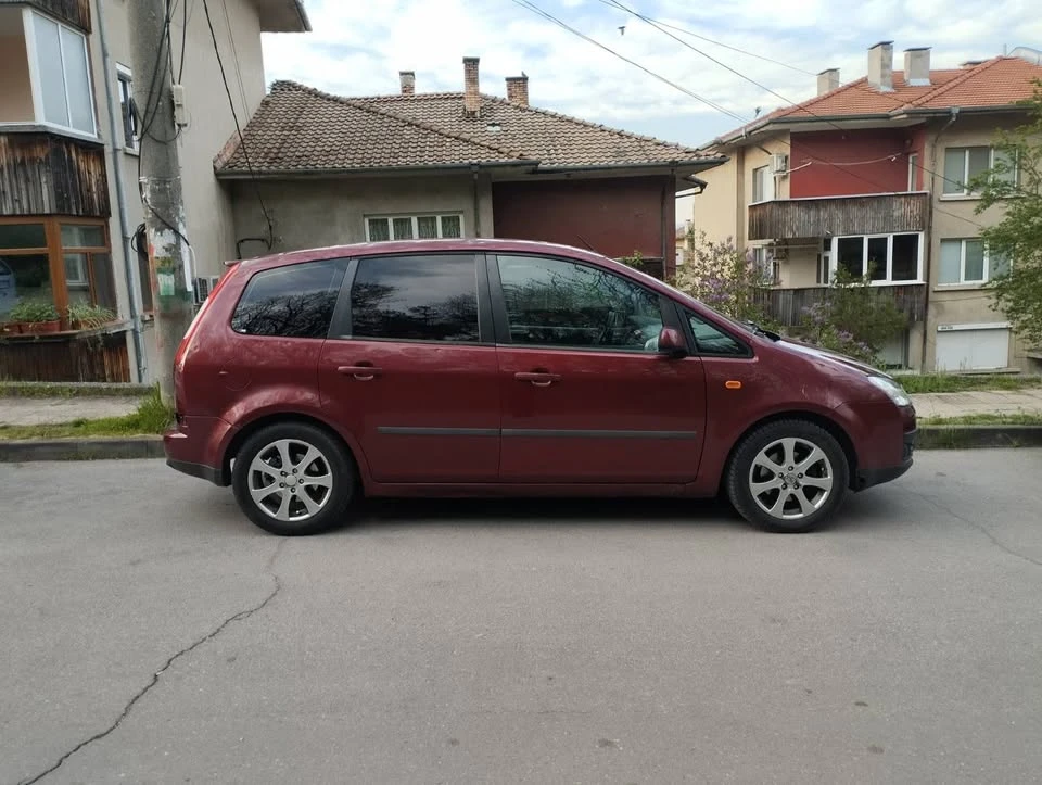 Ford C-max, снимка 3 - Автомобили и джипове - 55412870