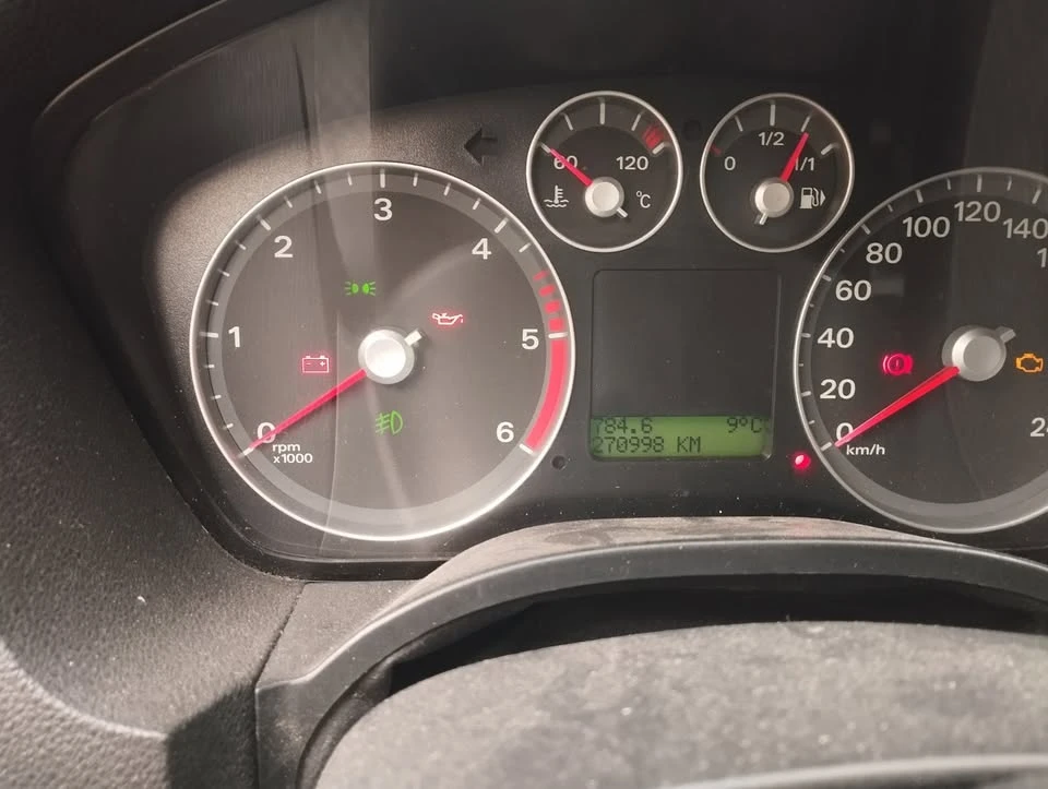 Ford C-max, снимка 7 - Автомобили и джипове - 55412870