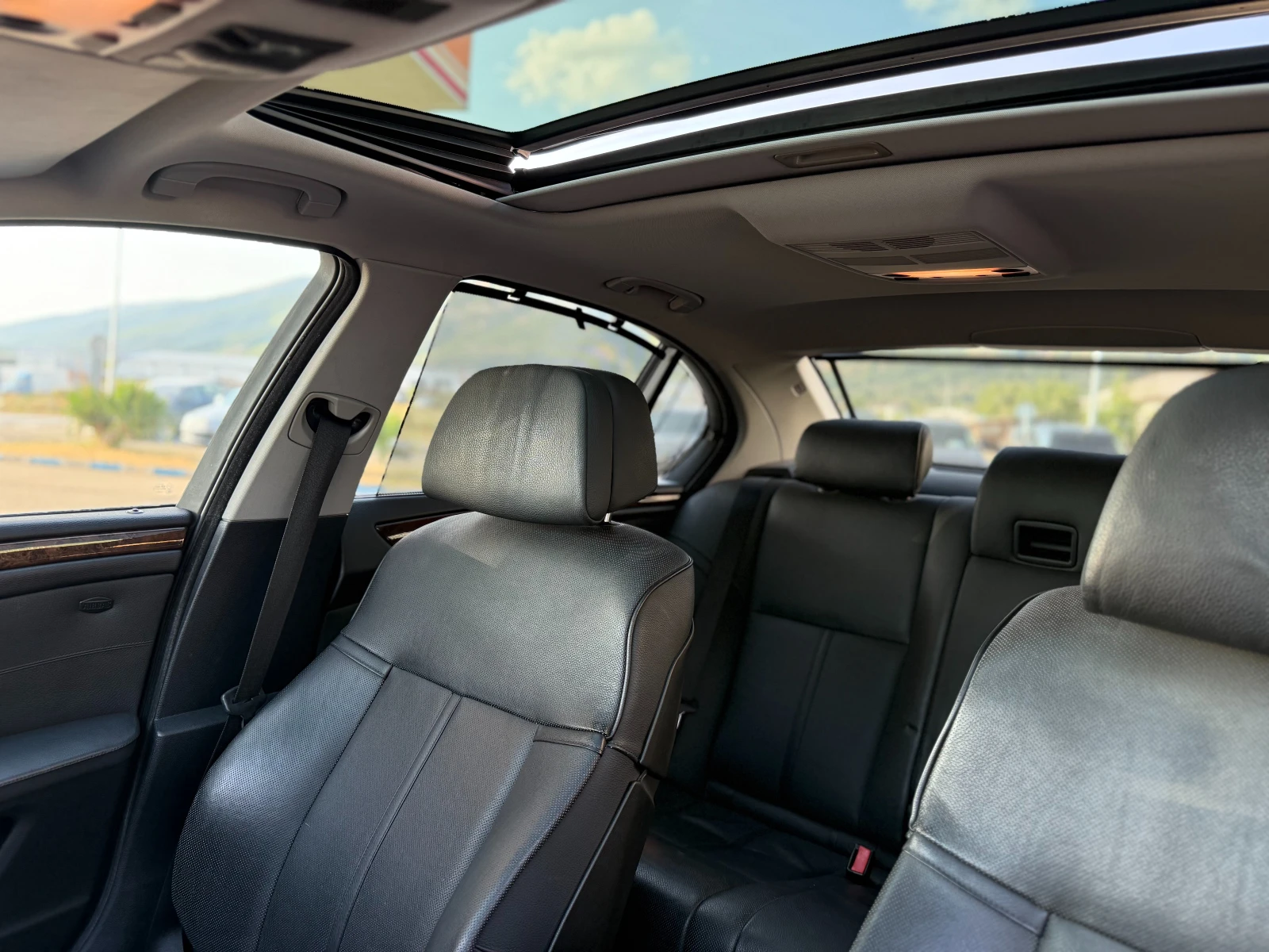 BMW 530 Logic7/Comfort/Обдух/Подгреш, снимка 13 - Автомобили и джипове - 55435581