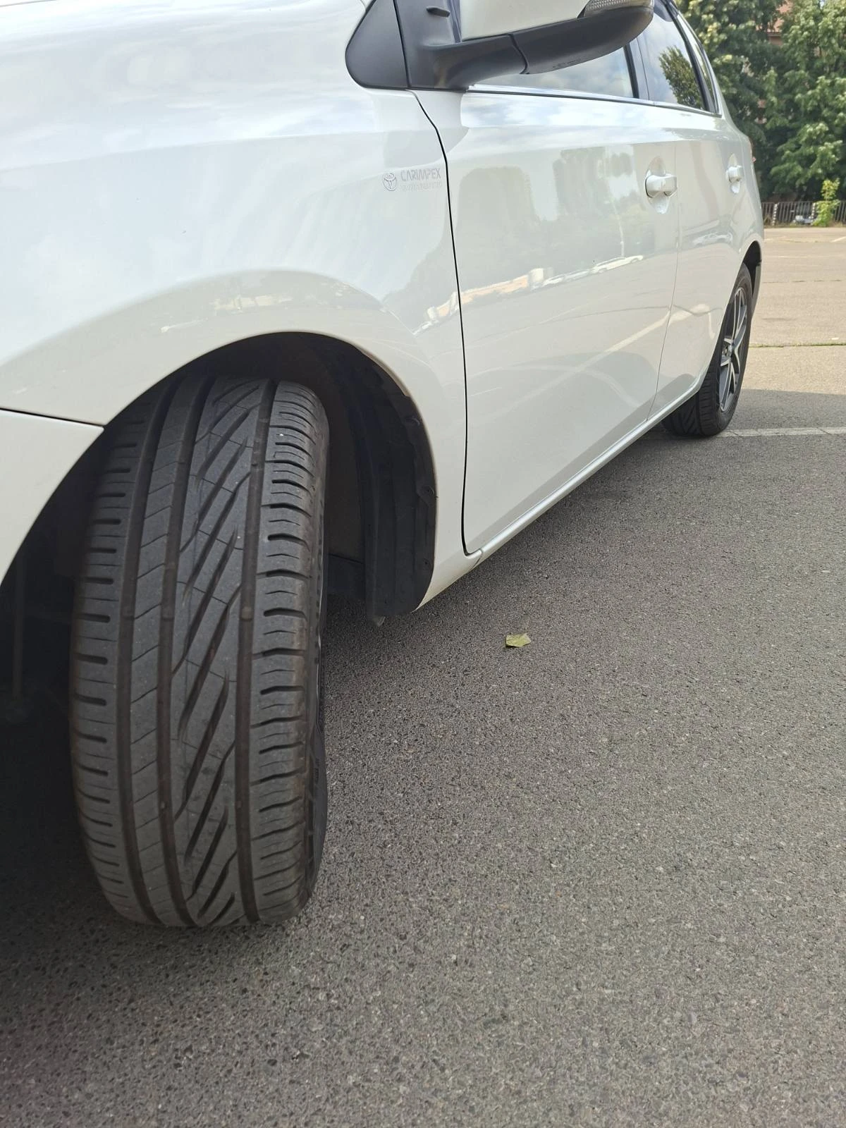 Toyota Auris 1.4 D4D, снимка 6 - Автомобили и джипове - 55606953