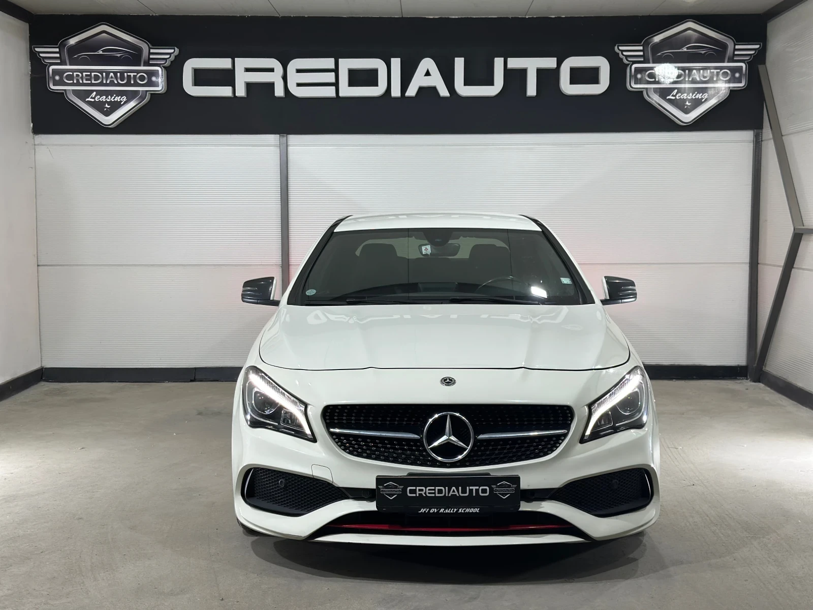 Mercedes-Benz CLA 250, снимка 2 - Автомобили и джипове - 55640892