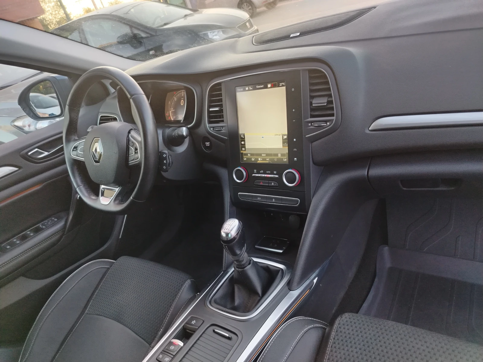 Renault Megane 1, 6 dci FULL 130k, снимка 12 - Автомобили и джипове - 55734754