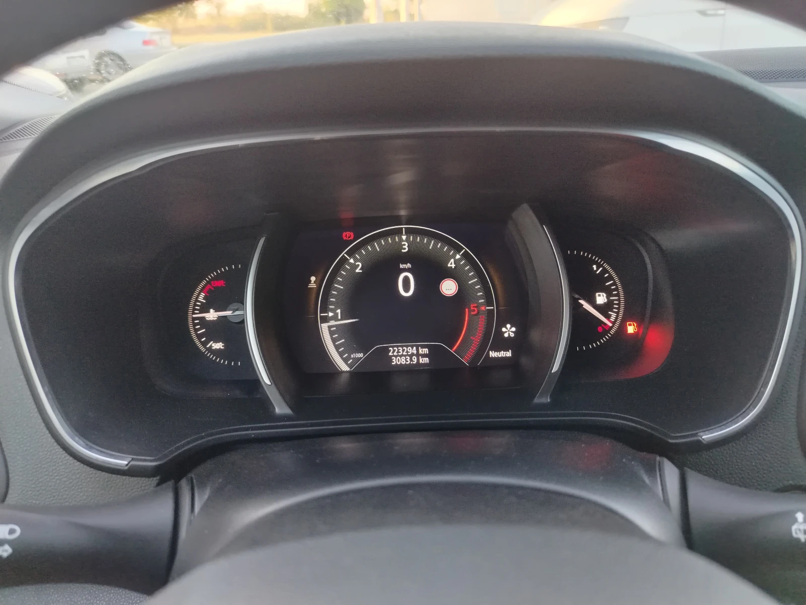 Renault Megane 1, 6 dci FULL 130k, снимка 8 - Автомобили и джипове - 55734754