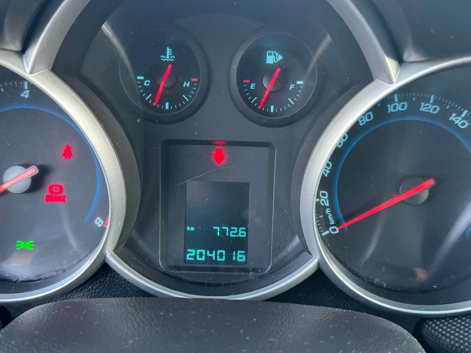 Chevrolet Cruze 1.8i 141k.c. Газ/бензин * Климатроник , снимка 11 - Автомобили и джипове - 56039419
