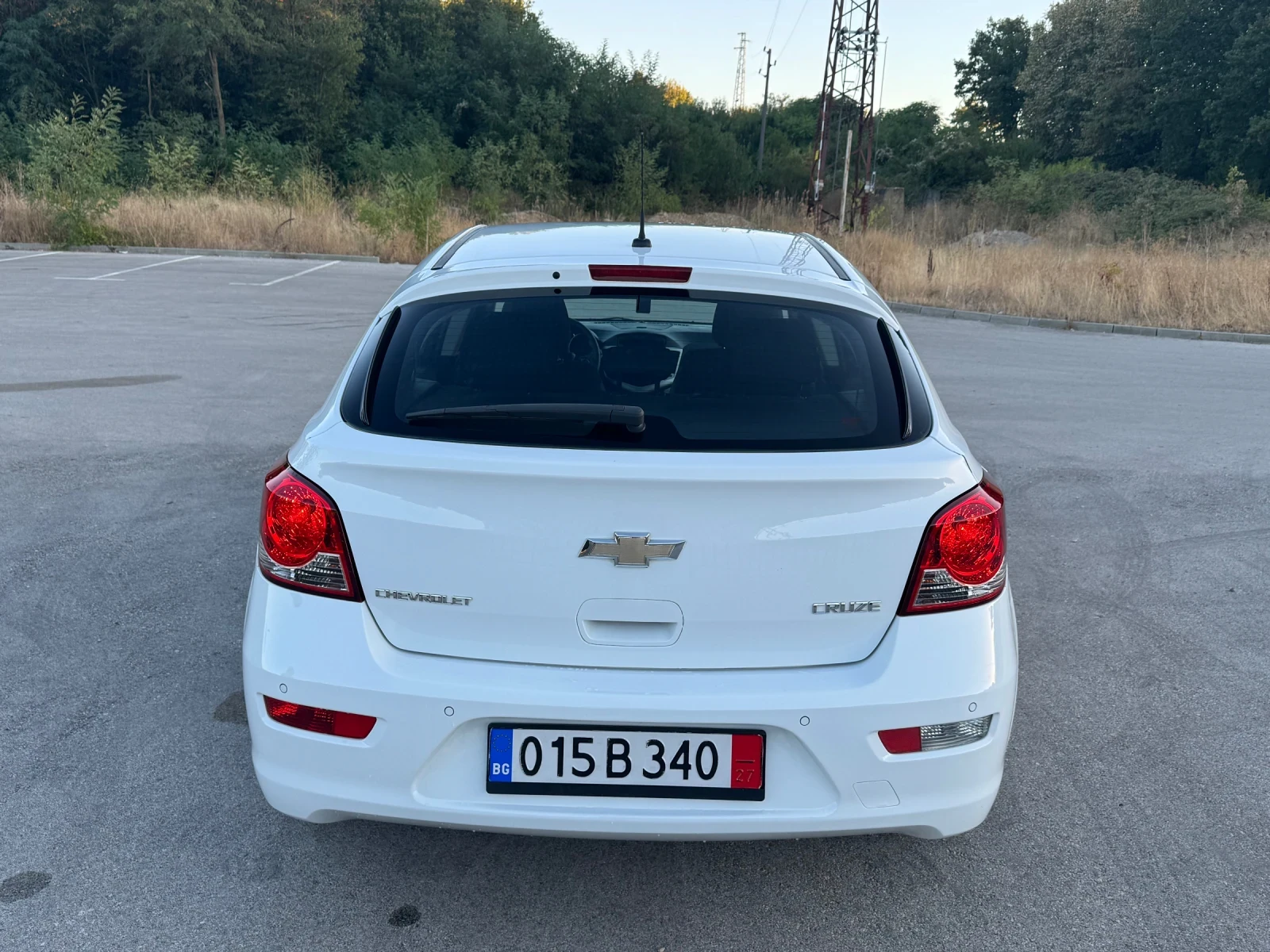 Chevrolet Cruze 1.8i 141k.c. Газ/бензин * Климатроник , снимка 4 - Автомобили и джипове - 56039419