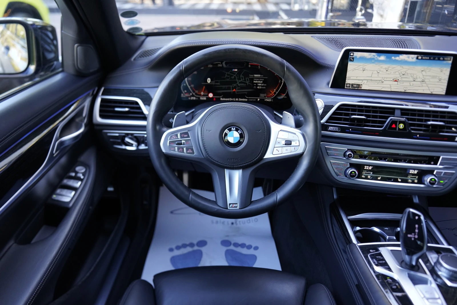 BMW 730 d xDrive M Package Shadow Line Facelift, снимка 10 - Автомобили и джипове - 56193653