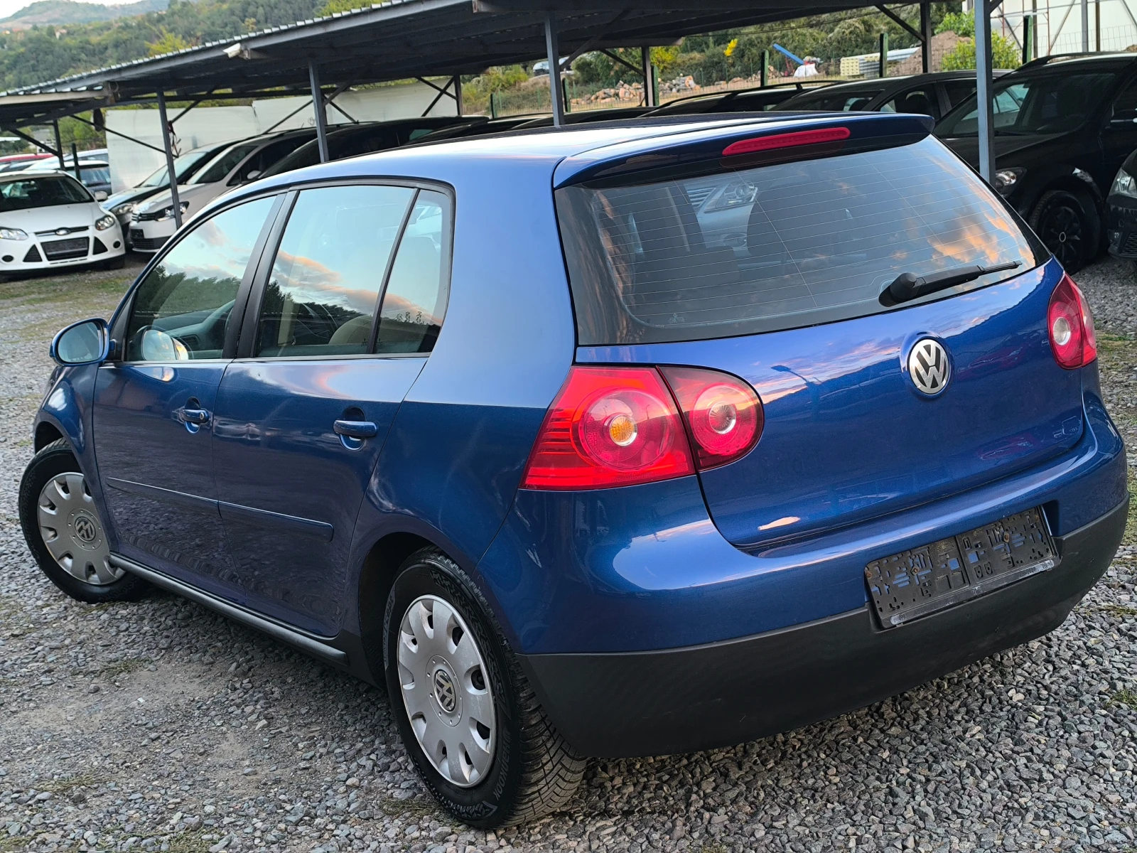 VW Golf -1.9TDI-105кс(BKC)-КЛИМАТРОНИК-, снимка 5 - Автомобили и джипове - 56314549