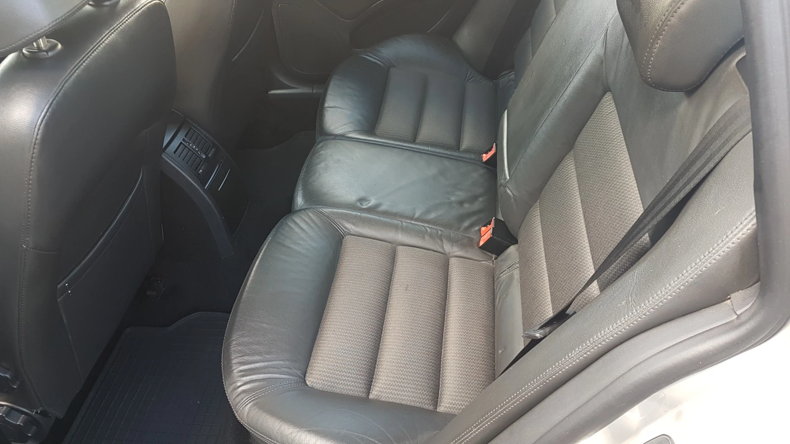 Skoda Octavia 1.9TDI 105кс, снимка 12 - Автомобили и джипове - 56315020