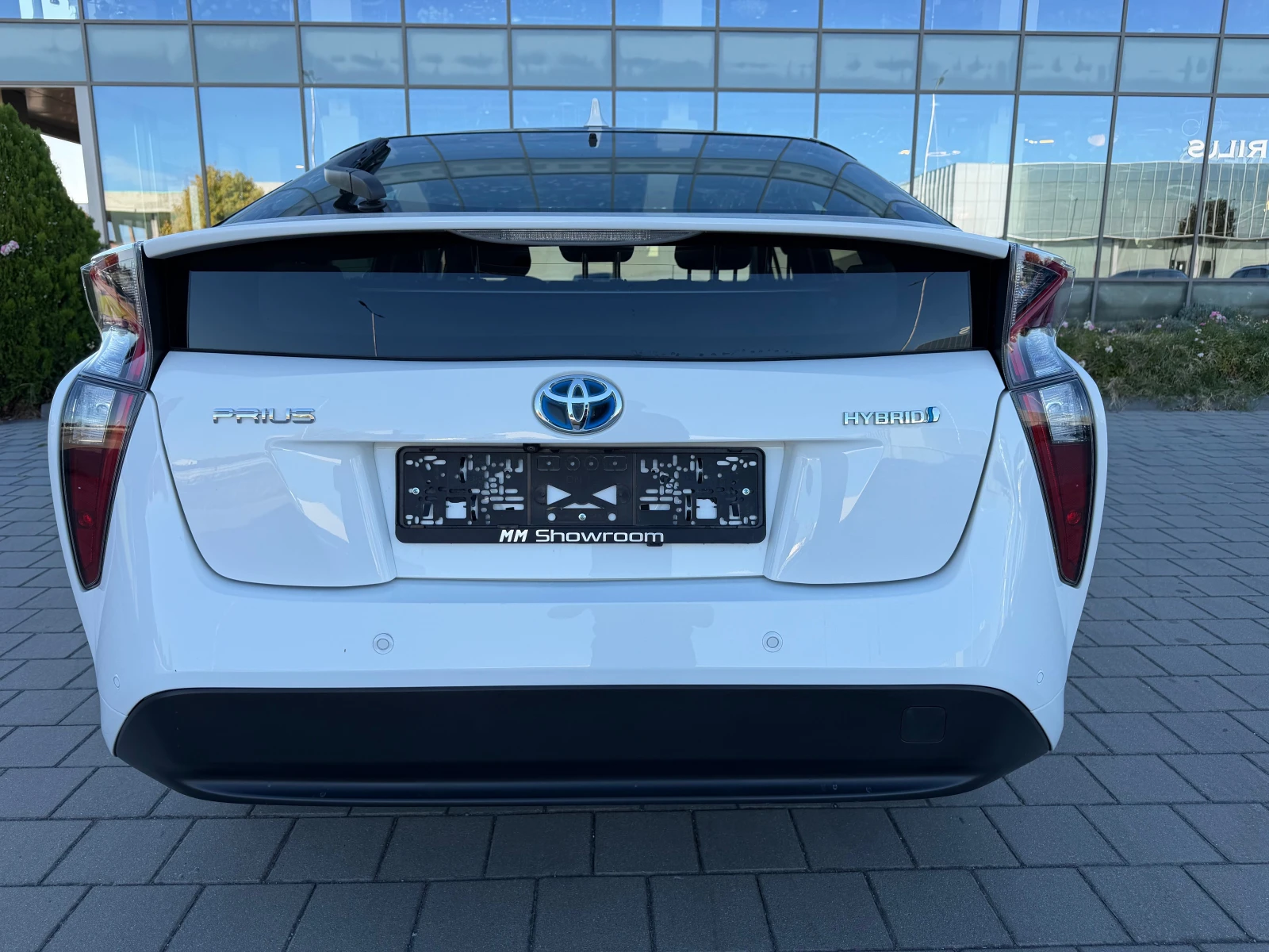 Toyota Prius �.������-KEYLESS-JBL-HEAD-UP-������-DISTRONIC- | Mobile.bg � ����������� 6