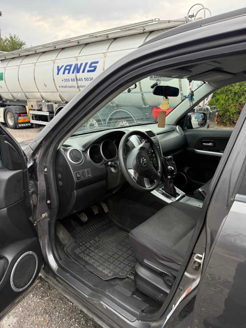 Suzuki Grand vitara 1.9 DDIS, снимка 8 - Автомобили и джипове - 52775190