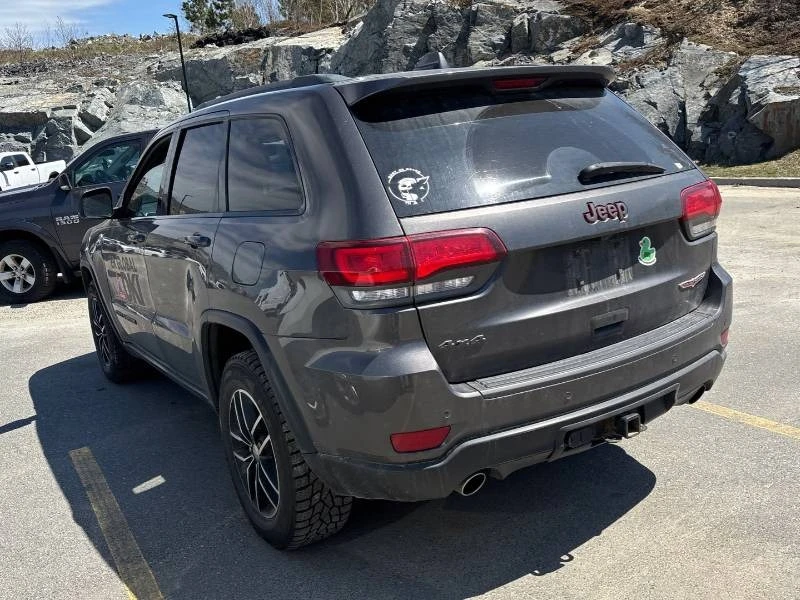 Jeep Grand cherokee * TRAILHAWK * ВЪЗДУХ * ПОДГРЕВИ * АВТОКРЕДИТ, снимка 4 - Автомобили и джипове - 54619548