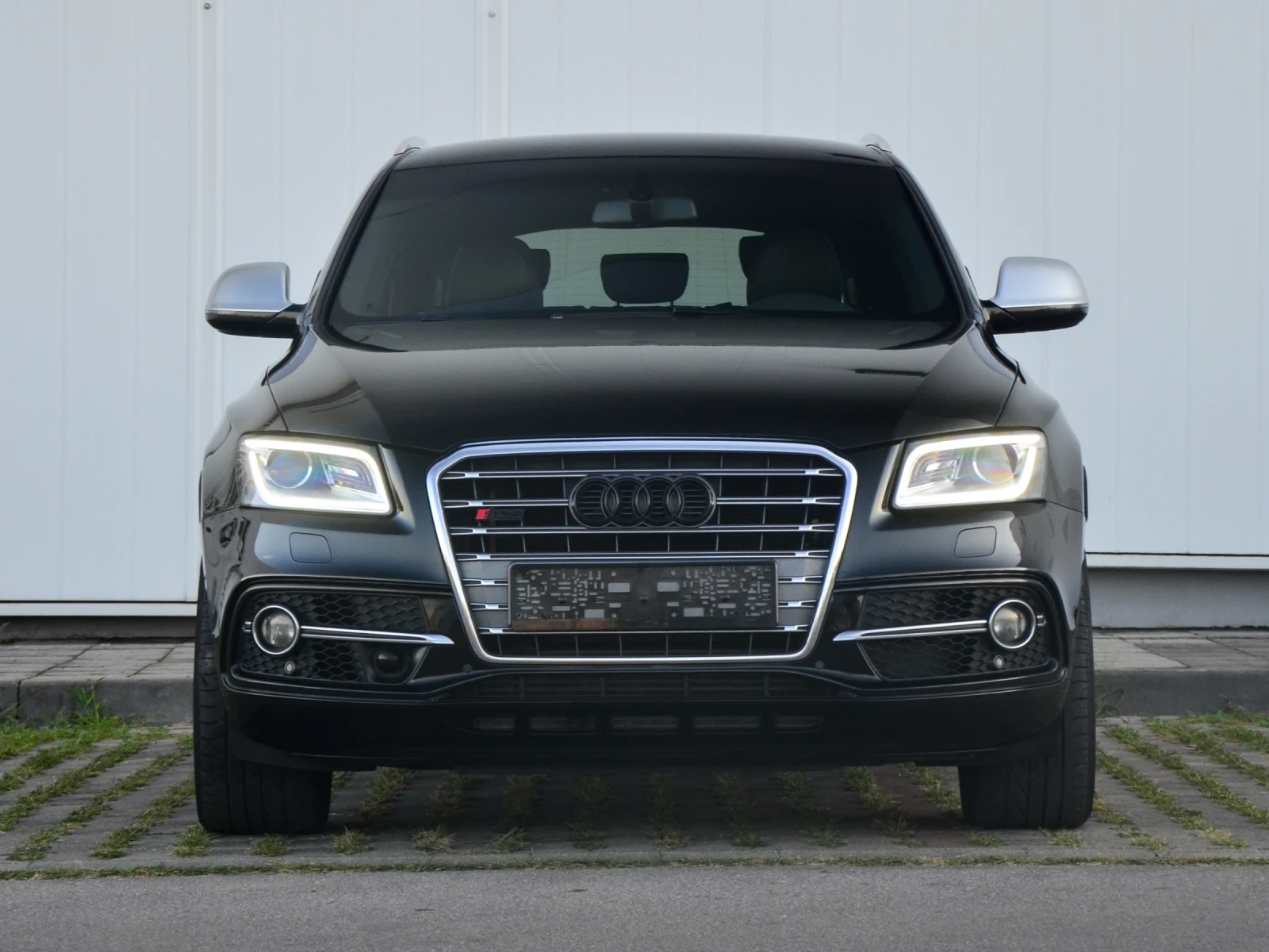 Audi SQ5 Competition-326к.с-8ZF-S-line-quattro - изображение 3