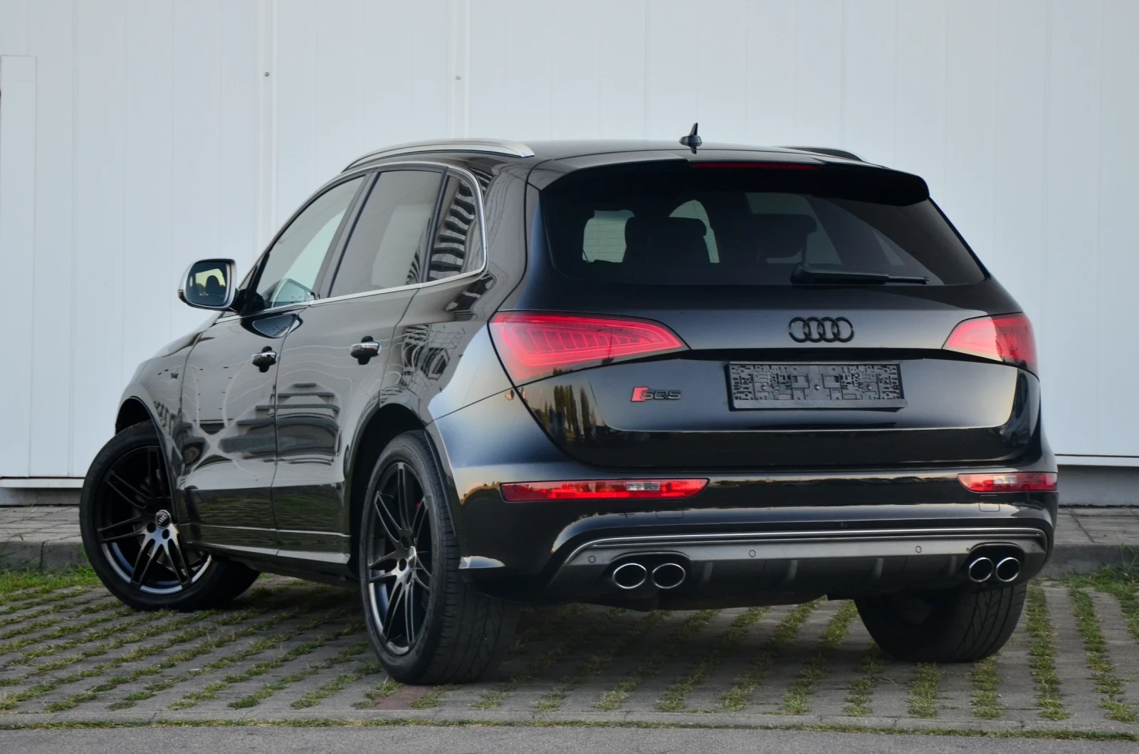 Audi SQ5 Competition-326к.с-8ZF-S-line-quattro - изображение 5