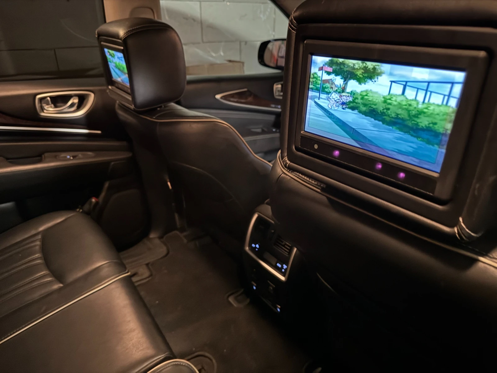 Infiniti QX60 | Mobile.bg   13