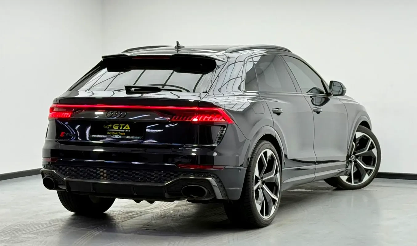 Audi RSQ8 Carbon Black Edition - изображение 4