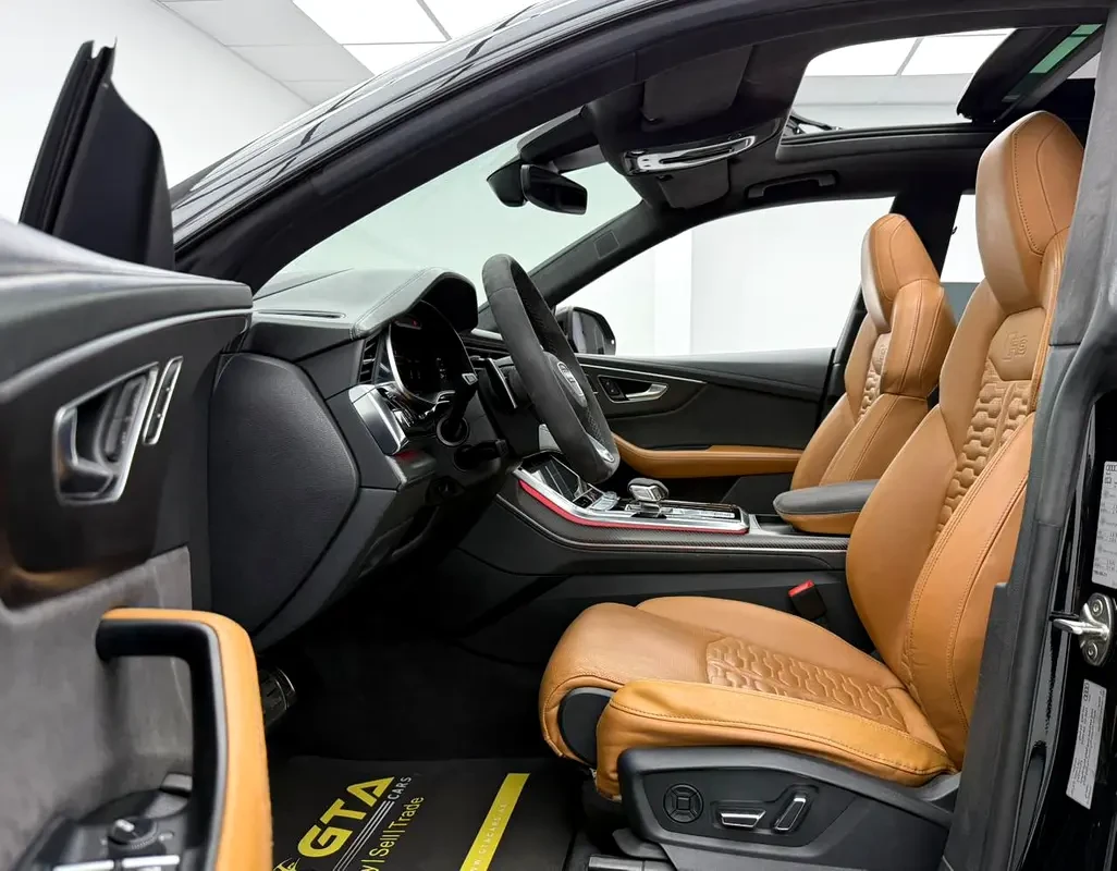 Audi RSQ8 Carbon Black Edition - изображение 7