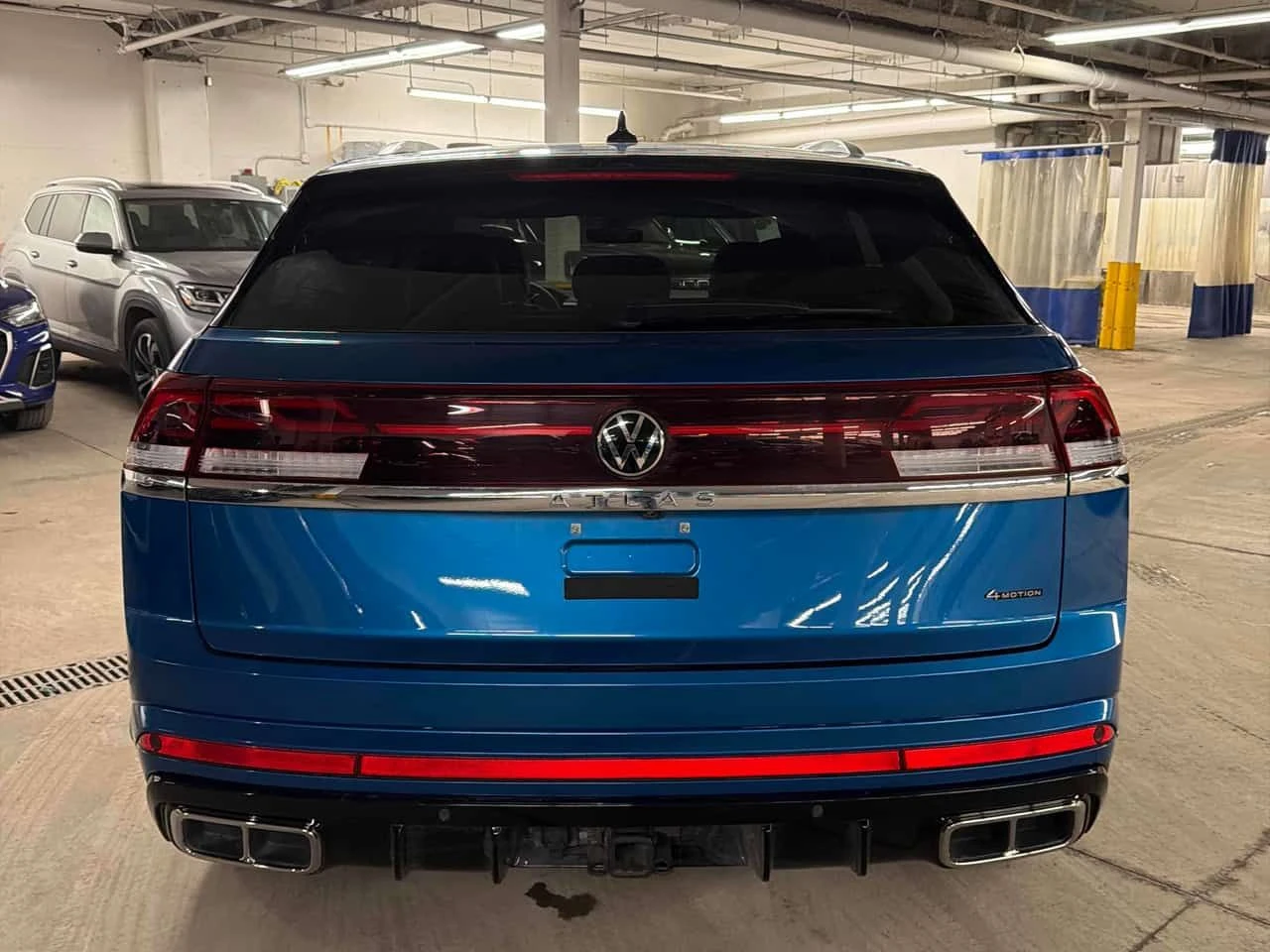VW Atlas Execline  CARFAX | Mobile.bg � ����������� 4