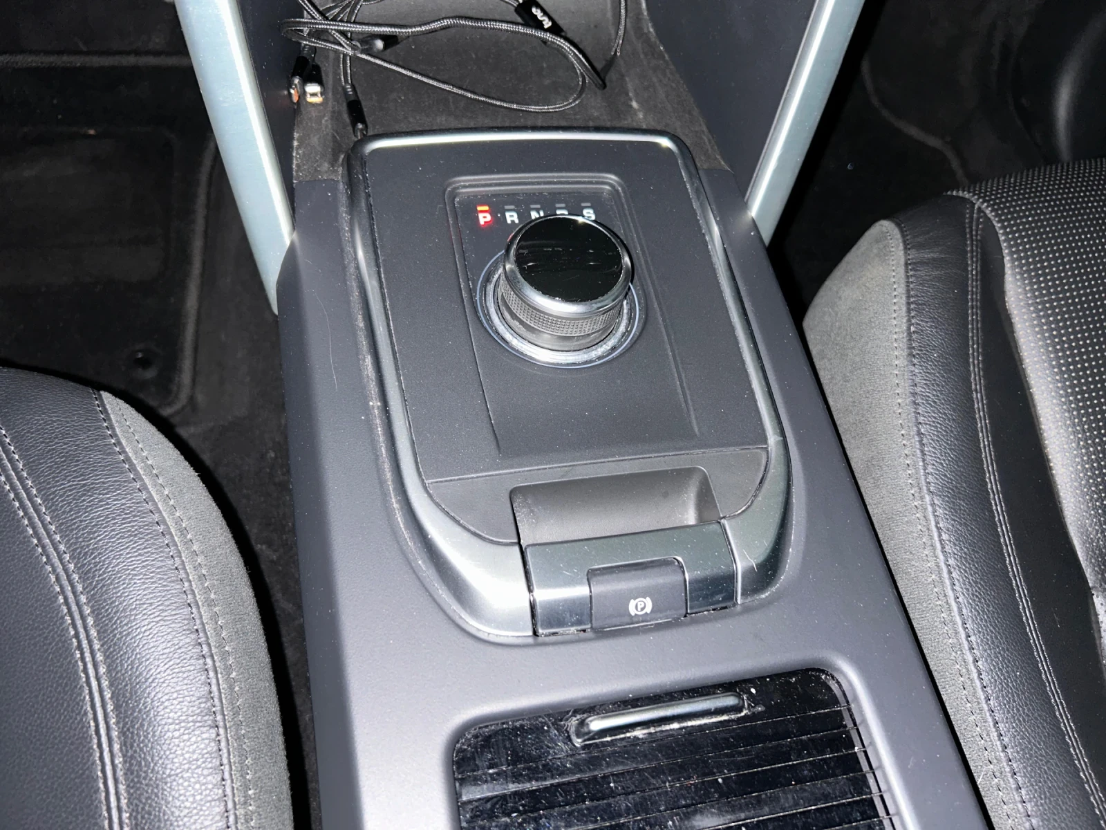 Land Rover Discovery Sport HSE, снимка 16 - Автомобили и джипове - 53772516