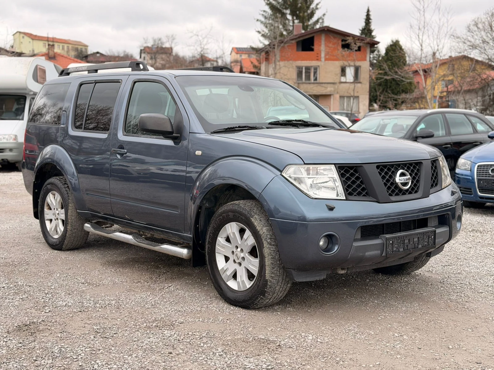 Nissan Pathfinder 2.5DCI 6+ 1 MECTA, снимка 2 - Автомобили и джипове - 54032423