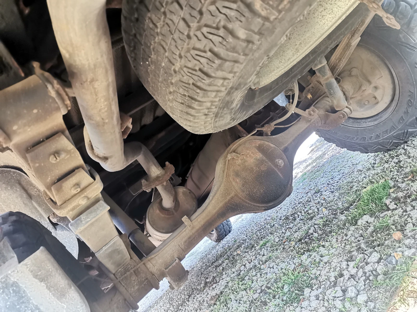 Mazda B2500 2, 5 TDI, снимка 15 - Автомобили и джипове - 54482995