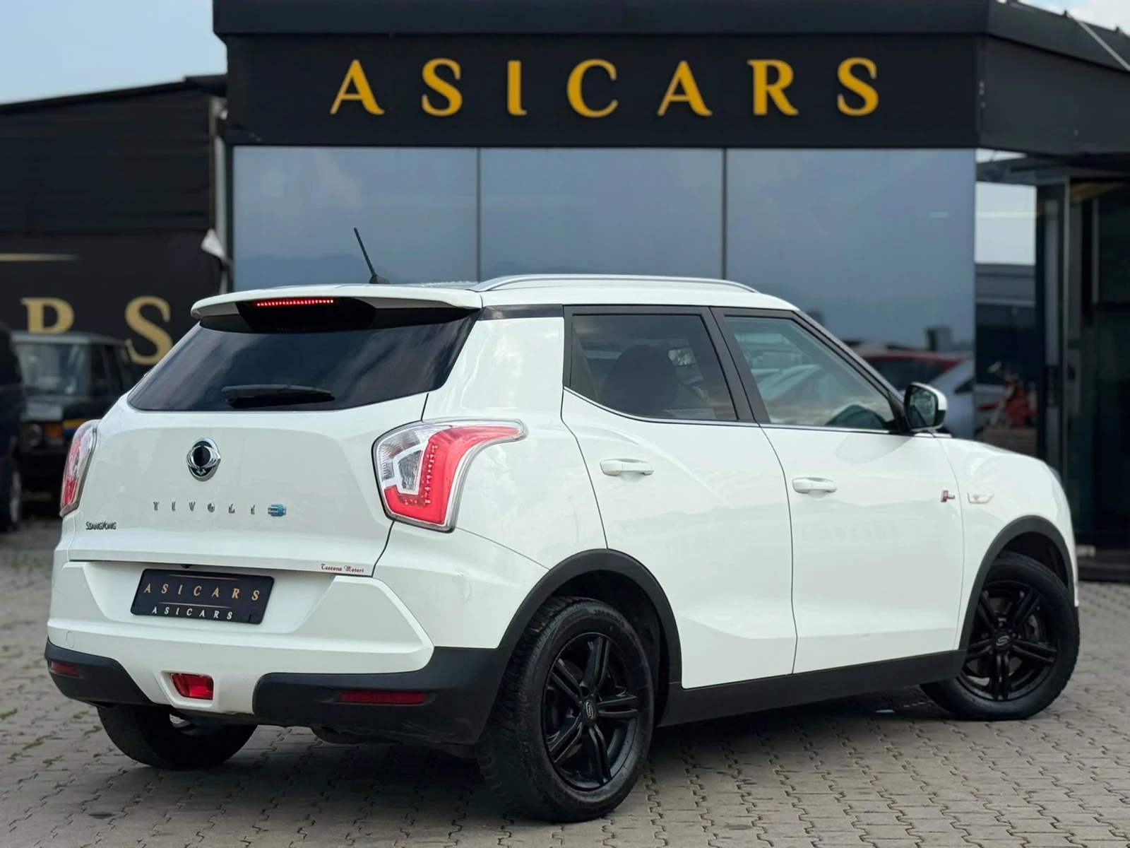 SsangYong Tivoli / 1.6D / EURO 6 / , снимка 5 - Автомобили и джипове - 55147908