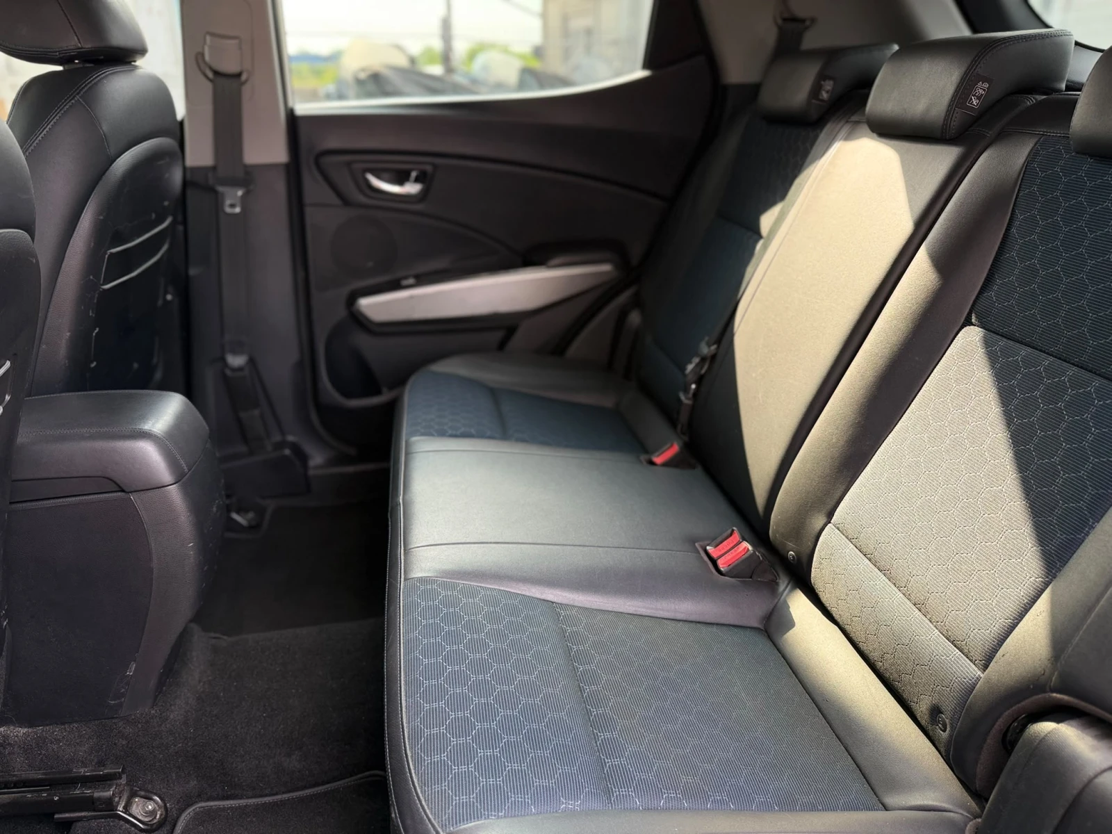 SsangYong Tivoli / 1.6D / EURO 6 / , снимка 10 - Автомобили и джипове - 55147908