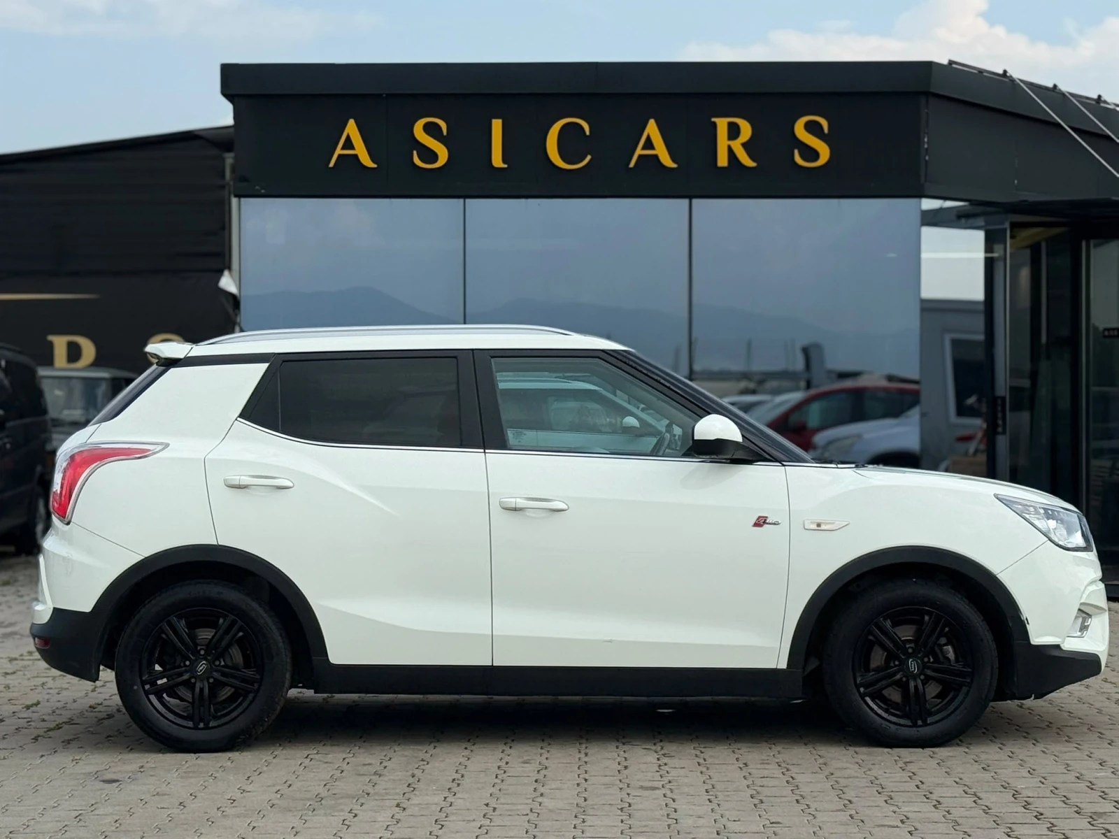 SsangYong Tivoli / 1.6D / EURO 6 / , снимка 6 - Автомобили и джипове - 55147908
