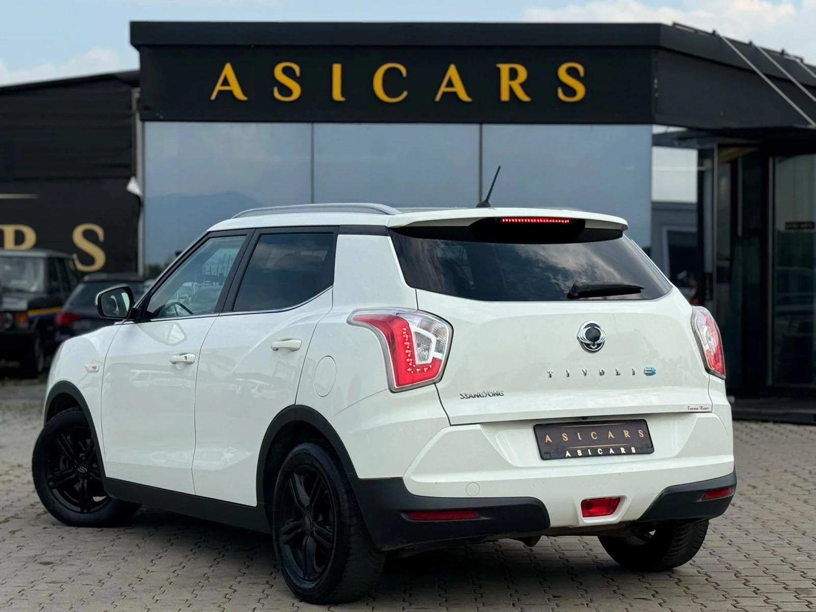 SsangYong Tivoli / 1.6D / EURO 6 / , снимка 3 - Автомобили и джипове - 55147908