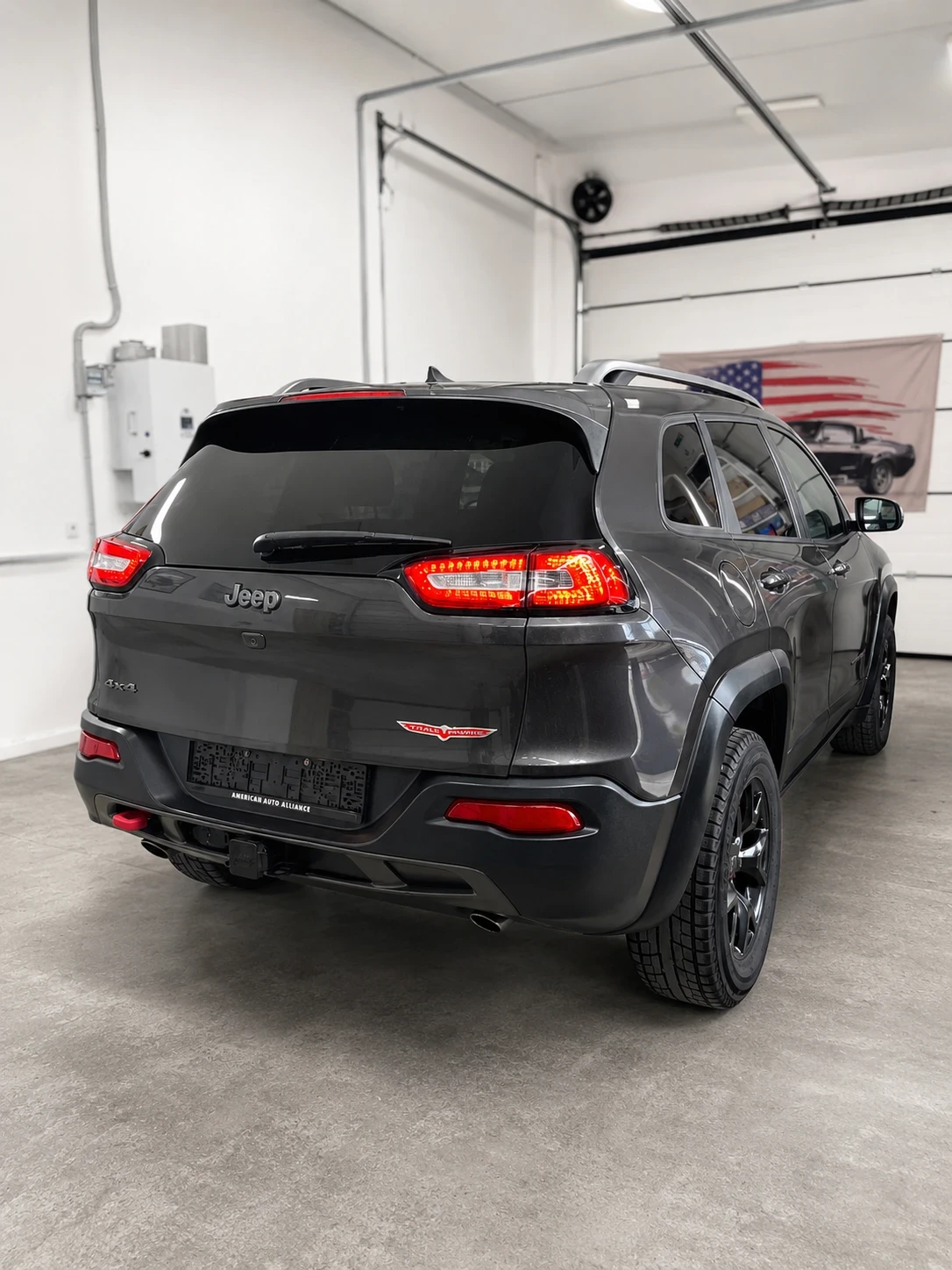 Jeep Cherokee 4x4 Trailhawk, снимка 4 - Автомобили и джипове - 55254215