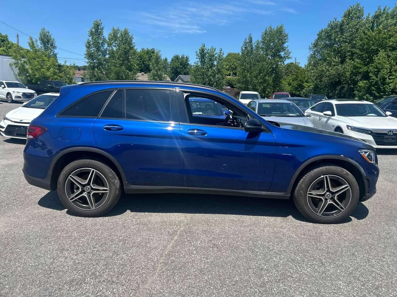 Mercedes-Benz GLC 300 * CARFAX * ОПЦИЯ ЗА ФИНАНСИРАНЕ , снимка 14 - Автомобили и джипове - 55328772